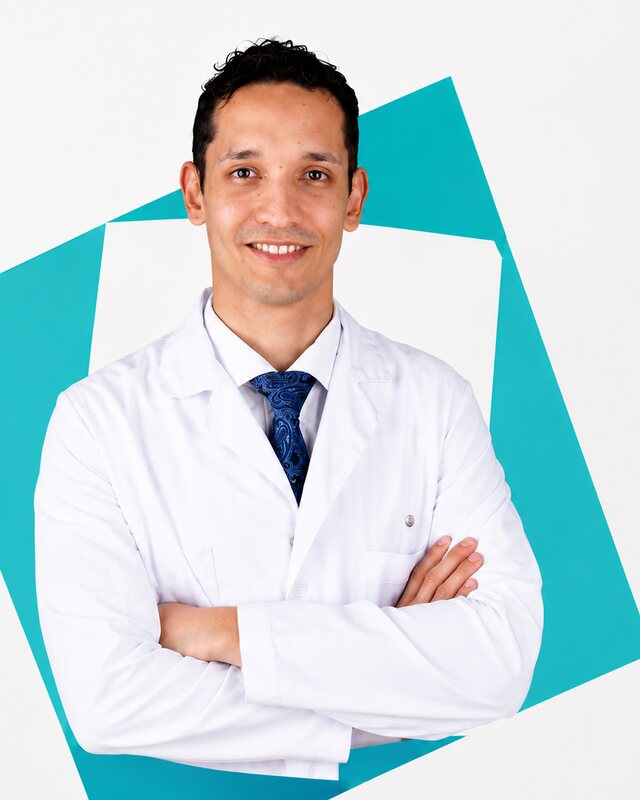 Dr. Kerbi Alejandro Guevara Noriega